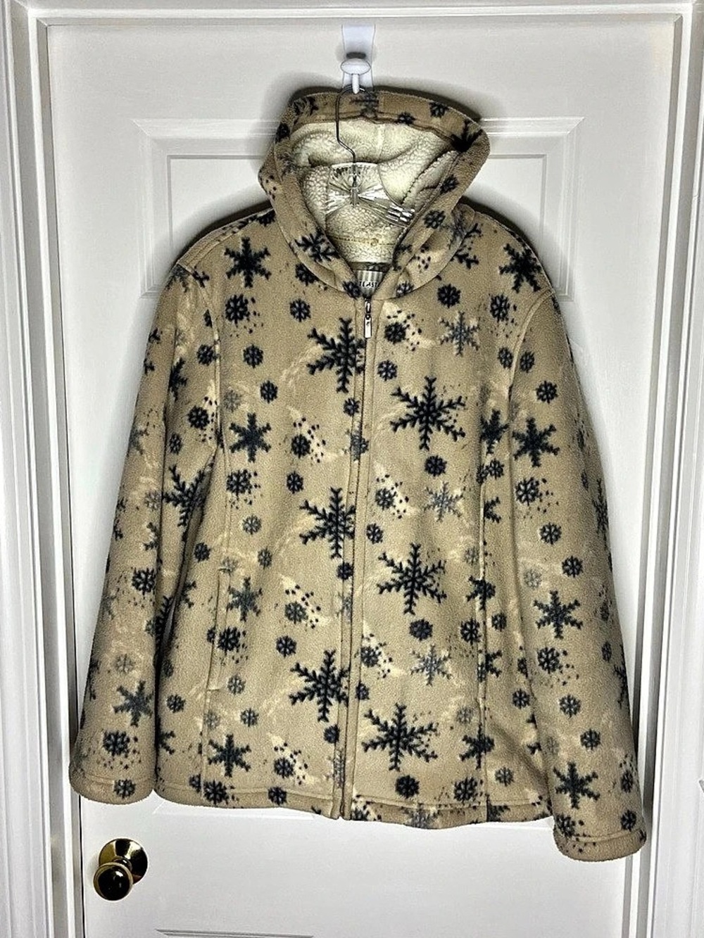White Stag Snowflake Fleece zippered Hooded Jacket - Size XL